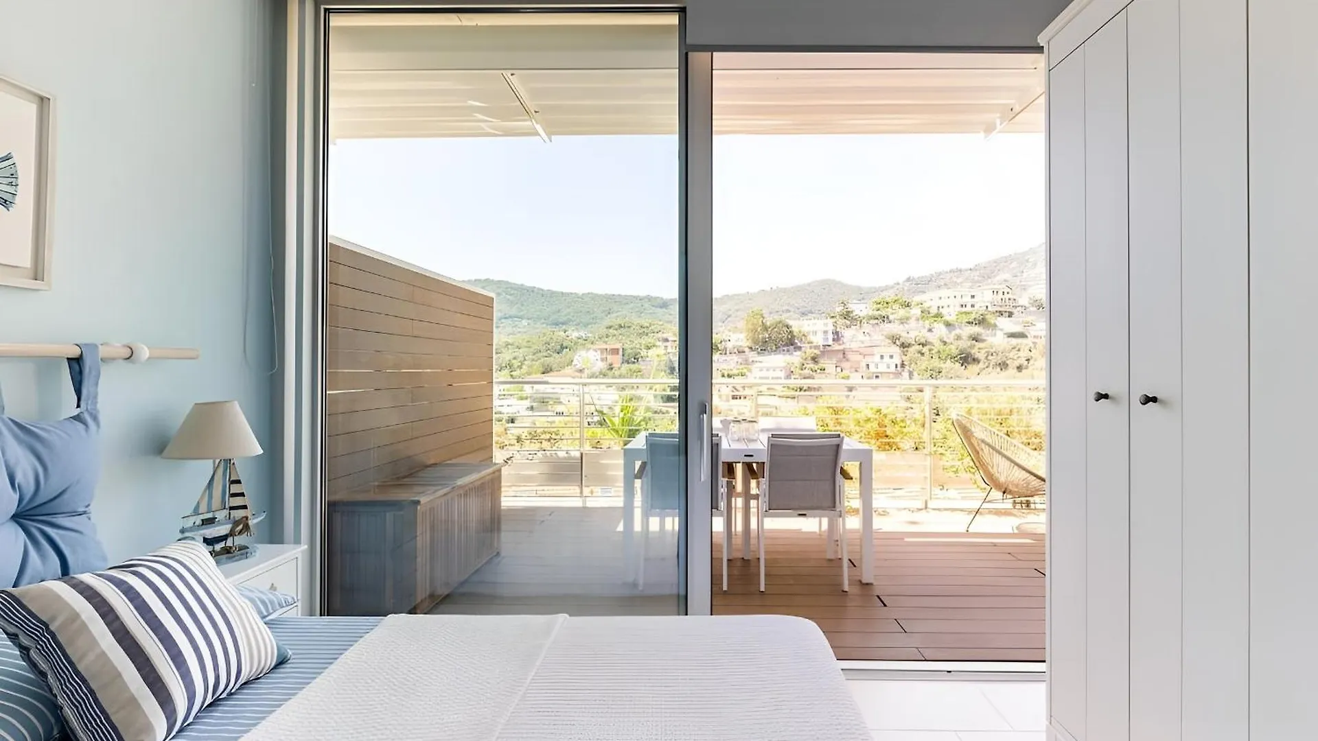 Panoramic View Apartment Alassio